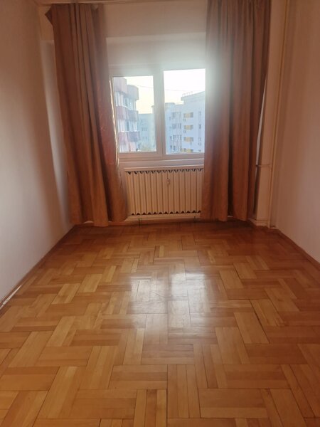 Petre Ispirescu, vanzare apartament 3 camere.